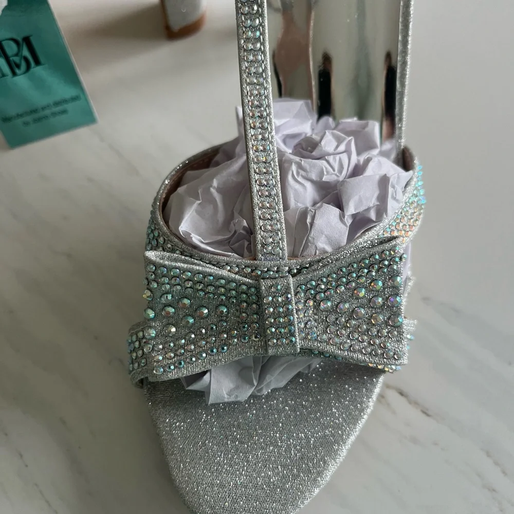 Badgley Mischka Sparkling Silver Strappy Heels - Picture 5 of 7
